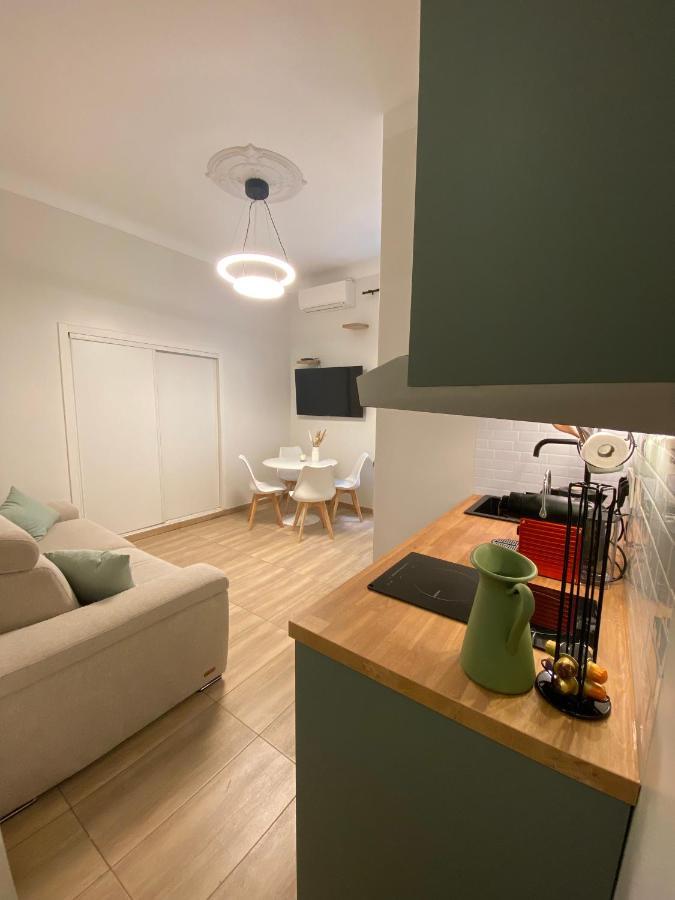 Appartements Neuf - Frontiere De Monaco - Clim - Wifi Cap-d'Ail Ngoại thất bức ảnh